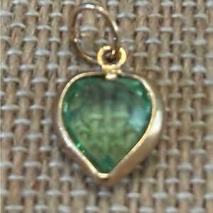 Vtg Avon Fashion Jewelry August Birthstone Simulated Peridot Heart Charm